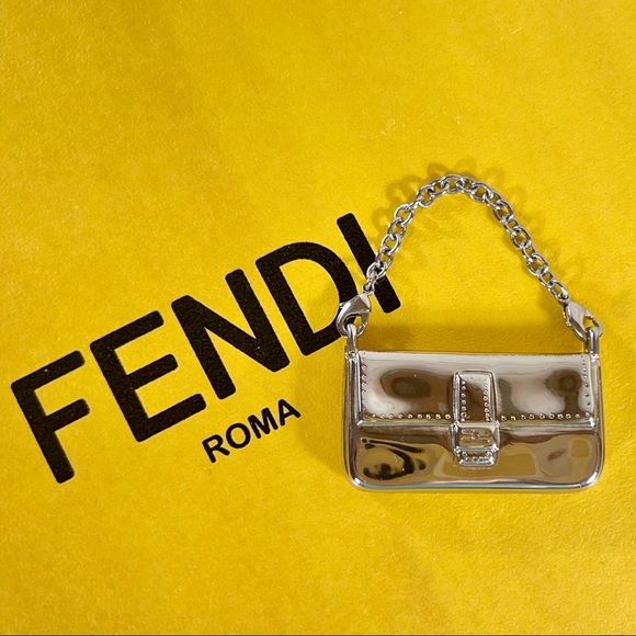 Fendi Rare Silver Metal Detailed Shoulder Bag, Bag Charm - Picture 6 of 6